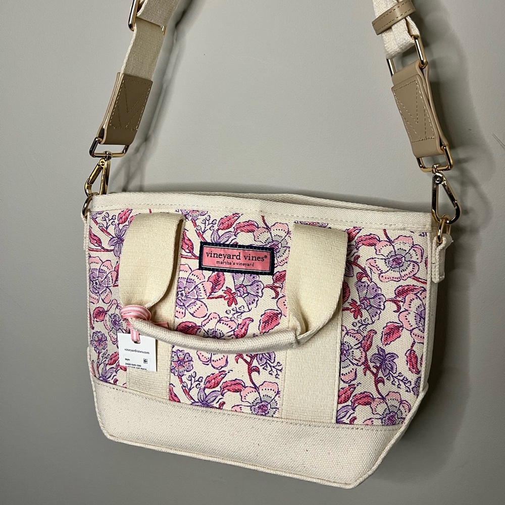 Vineyard Vines new mini tote purse pink & purple